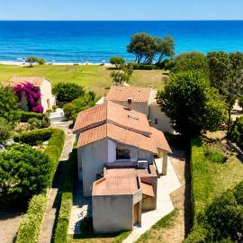 Villa bord de mer, piscine, tennis - 80m de la plage