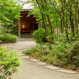 柴山温泉お宿まる屋, хотел в Kami