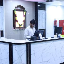 SRL Grand Residency
