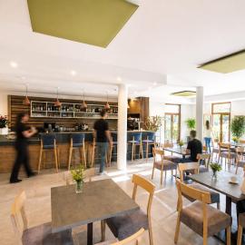 Hotel Vela, khách sạn ở Nago-Torbole