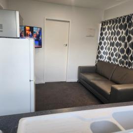 Entire Flat, Comfortable City Stay, Free Parking, Next to Park, Walk to Uni, Bus Stops, Close to Shopping Mall, CBD, Waikato Expressway, hotel v destinaci Hamilton