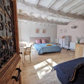 Gîtes Chambres d'hôtes de charme B&B - La Cense du Pont - Campagne de Lille, hotel Bachy városában