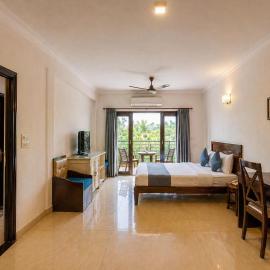 Arotel Rooms & Suites Calangute, hotel u gradu Kalangute