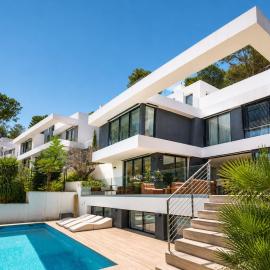 Villas Pinares de San Anton - Sea, City, Mountain, Views, hotel i Málaga