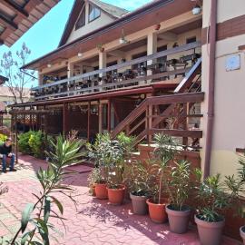 Casa Ecaterina 2Mai, hotel a 2 Mai
