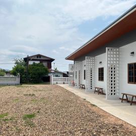 บ้านอยู่สบาย บึงโขงหลง 2, hotel en Ban Don Klang