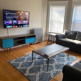 Highland Park 1 - Budget Stay- Near Downtown, hotel in Roanoke