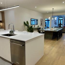 Superb 3brm - Spacious, GamesSpaSaunaGym, hotel v destinácii Mont-Tremblant