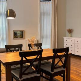 Entire appartment - with Private Parking