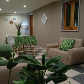 PALOROSSO HOUSE، فندق في دونالوكاتا