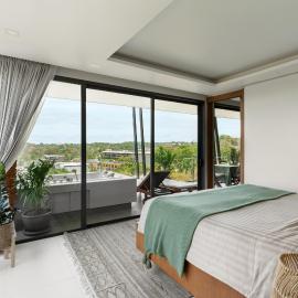 2 bedroom penthouse with terrace and great view!