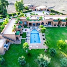 Exclusive Marrakech Palace Villa 6 Luxury Suites, Private Pool, Full Privacy, Breakfast