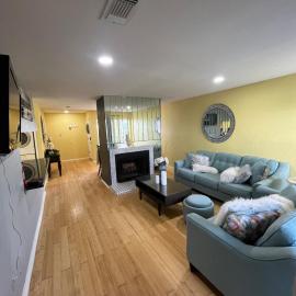 Comfortable Condo Near Major Plants & Beach, hôtel à Lake Jackson