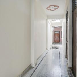 SPOT ON A K Hotal And Restaurant, hotel a Prayagraj