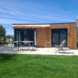 Studio avec piscine et jardin, hotel u gradu 'Trets'