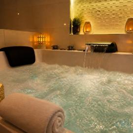 Appart' Spa et Sauna Privatif Au Cœur De Beaune, khách sạn ở Beaune