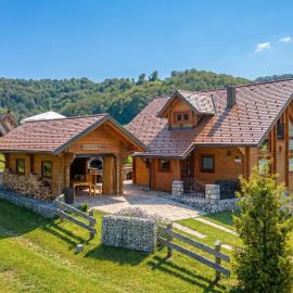 House of Nature Glamping & Sauna - Happy Rentals