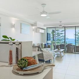 Dwell @ 22, Oceanfront Apartment