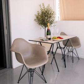 The Minimal Stay Loutraki