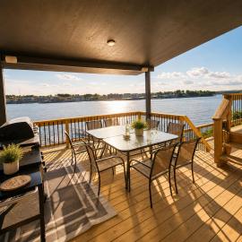 Views, Views, Views! Welcome to Cliffside Escape