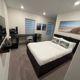 Coastal Private En-Suite With Resort Amenities โรงแรมในซานเปโดร