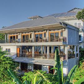 Hotel Bonne Nuit, hotel in Labuan Bajo