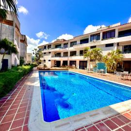 Moderno y Cómodo Apartamento en Costa Azul a pasos del Mar