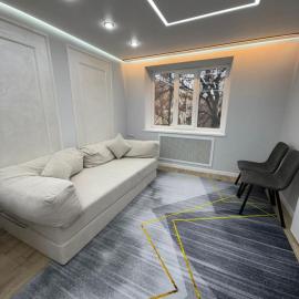 Квартира на Толе би, hotel u gradu Taraz