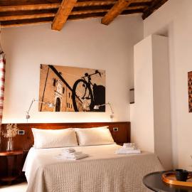 Boutique Rooms 3 0, готель у Феррарі