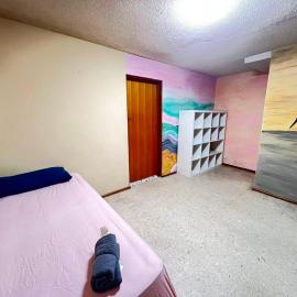 Cozy, Budget Friendly Single Room - A9: Auburn şehrinde bir otel