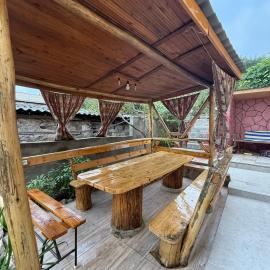 Viesnīca ECO guest house pilsētā Berd