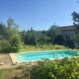 Maison ardechoise, hotel a Les Assions