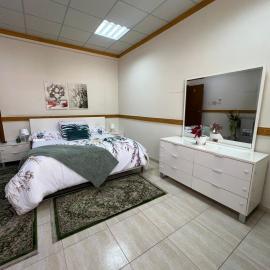 Al Azaiba Real Estate Center, hotel v destinaci ‘Udhaybah