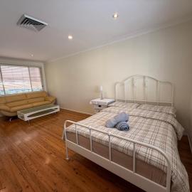 Spacious Double Room P Winston Hills