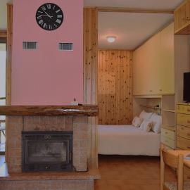 Tana del Riccio, hotel di Maggio
