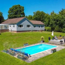 Ashlands Country House Near Battle