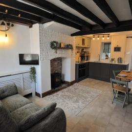 Little Green Cottage، فندق في دورتشستر