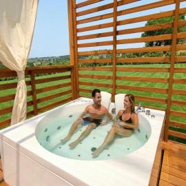 VioVillas Agriturismo Glamping Jacuzzi Arezzo، فندق في أريتسو