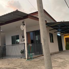 Rumah Kita HStay BM view Self check in 2Room, hotel in Kubang Semang