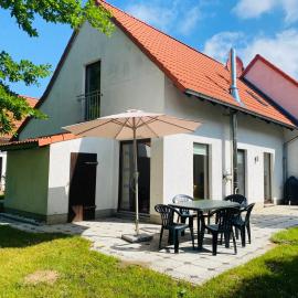 Ferienhaus an der Müritz, 20 m zum Wasser, Seeblick, Kamin - 6 Personen, hotel u gradu Rehlin