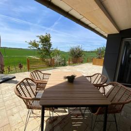 Ferienwohnungen Albhof Sonnenbühl – hotel w mieście Sonnenbühl