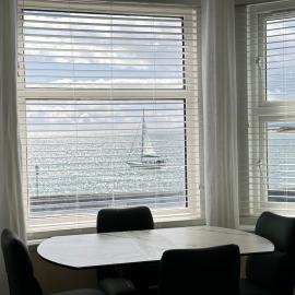 Exmouth Devon Luxurious Flat OverlookingThe Sea, hotel in Exmouth