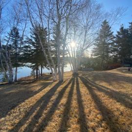 5 bedroom Waterfront house, hotel sa Tracadie