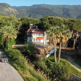 Bohem Pansiyon, hotel sa Kuşadası