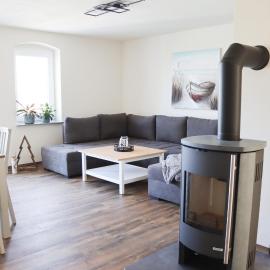 Ferienwohnung Ullrichshof Oberlausitz - Sauna Grillplatz Panoramablick, hotel in Malschwitz