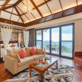 Shilayvas Cottages, Kufri Centrally Heated, Bathtub & Kitchenette, hotel in Mai Jūbar