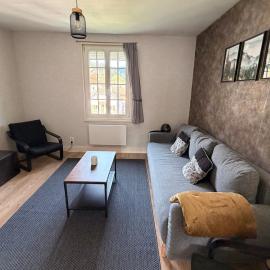 Appartement cosy et spacieux - 2 chambres、ジェラールメのホテル