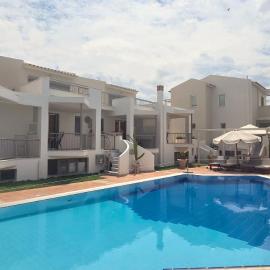 Νηρηίδες Apartments Studios, hotel in Kyparissia