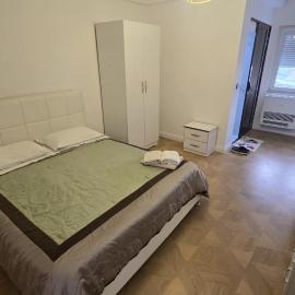Grand House Apartment, hotel in Selita e Vogël