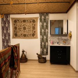 Family Guest House SadNur